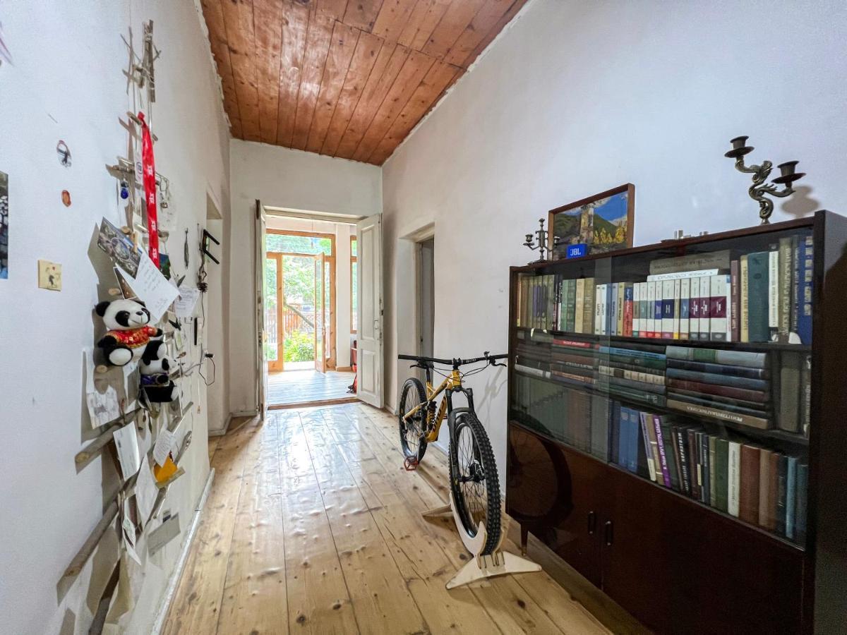 Guest House Svan-Ski Mestia Luaran gambar