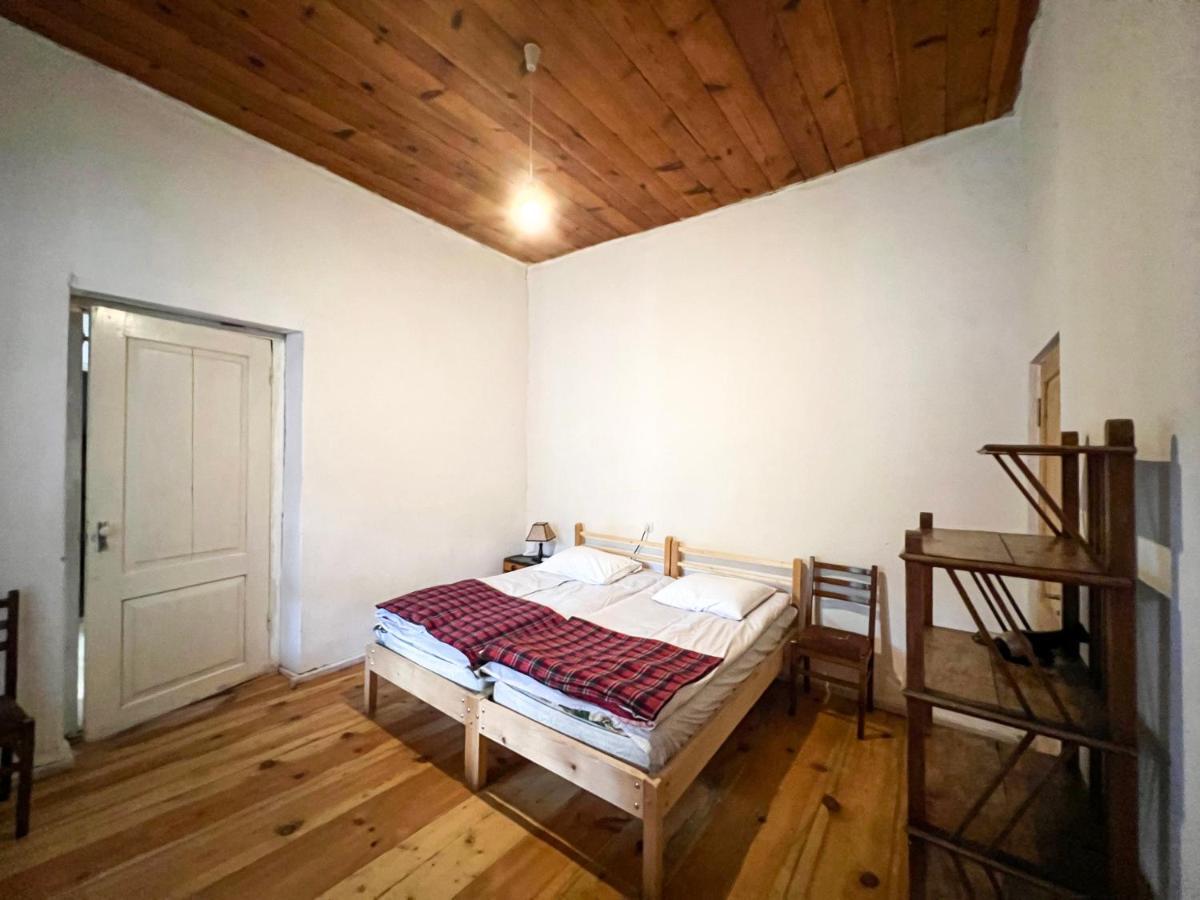 Guest House Svan-Ski Mestia Luaran gambar