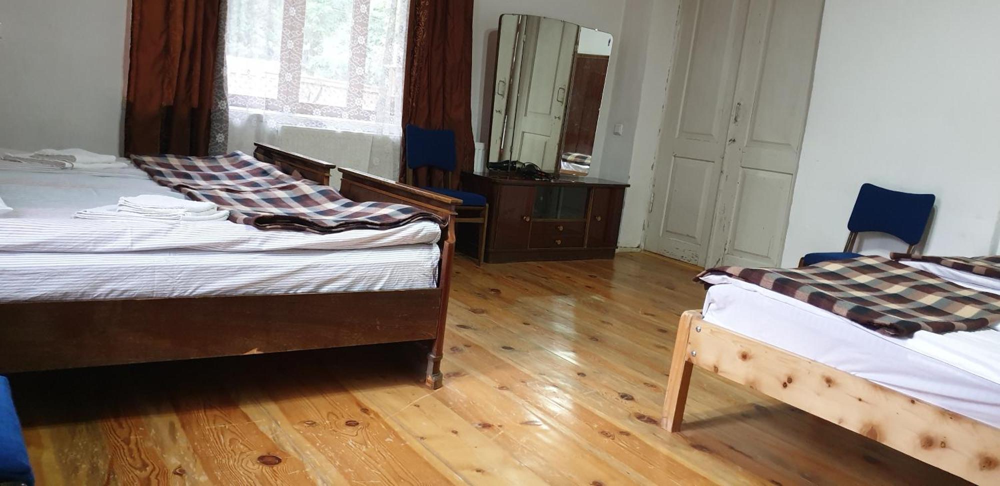 Guest House Svan-Ski Mestia Luaran gambar
